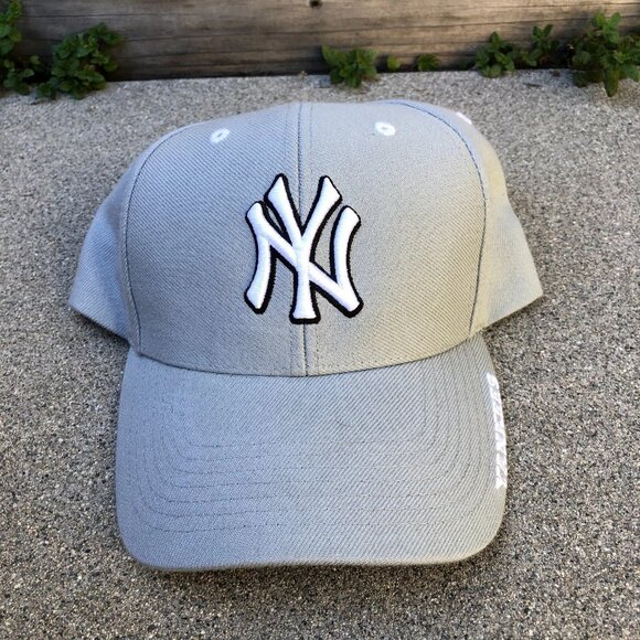 Twins Enterprise Other - VTG 90s TWINS ENTERPRISE INC New York Yankees Hat Men's MLB Baseball Cap Wool